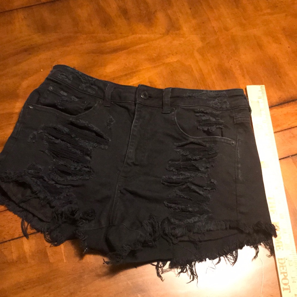 Black distressed American Eagle shorts size 6